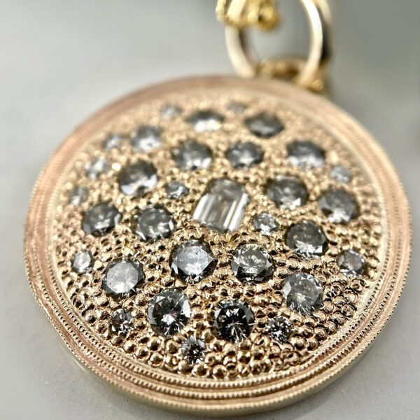 Gold diamond disc pendant necklace