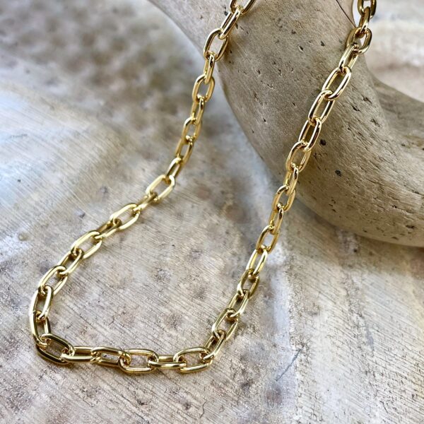Yellow gold chain link bracelet
