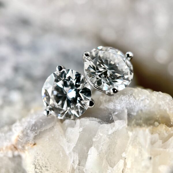 Lab grown diamond stud earrings