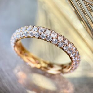 18K Rose Gold Diamond Band