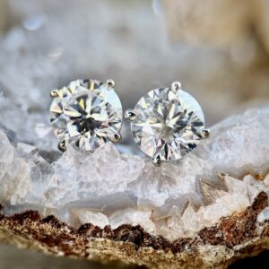 Lab grown diamond stud earrings
