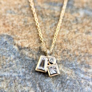 Diamond cluster pendant necklace